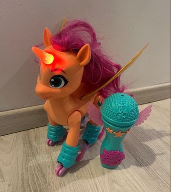 Jouet licorne 
