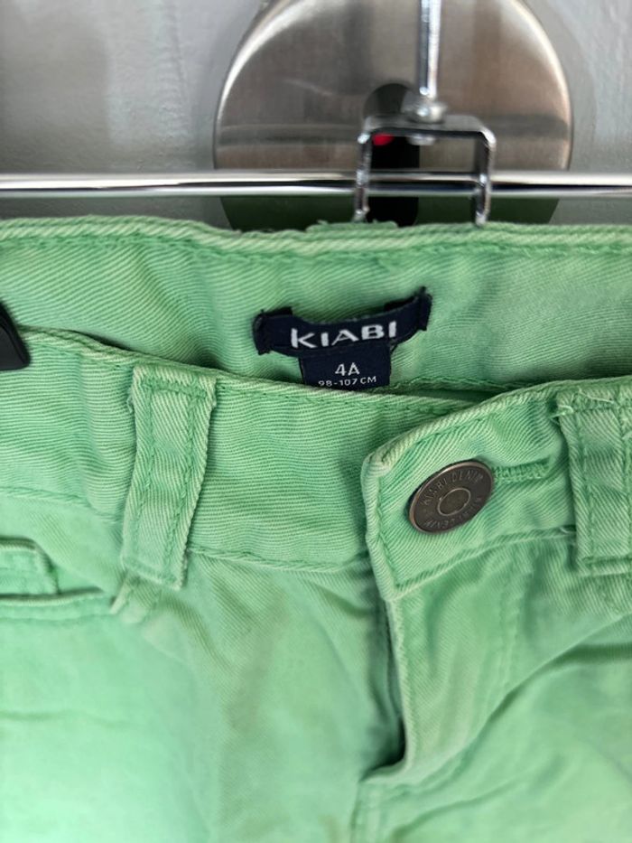 Short 4 ans - photo numéro 3