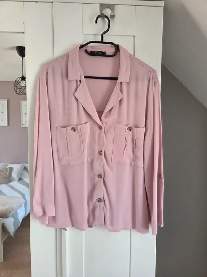 Chemise blouse top femme taille 38 Bershka
