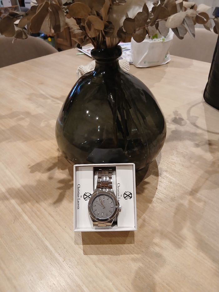 * Montre neuve homme Christian lacroix * - photo numéro 6