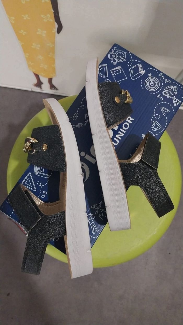 Chaussures été fille P.31 - photo numéro 3