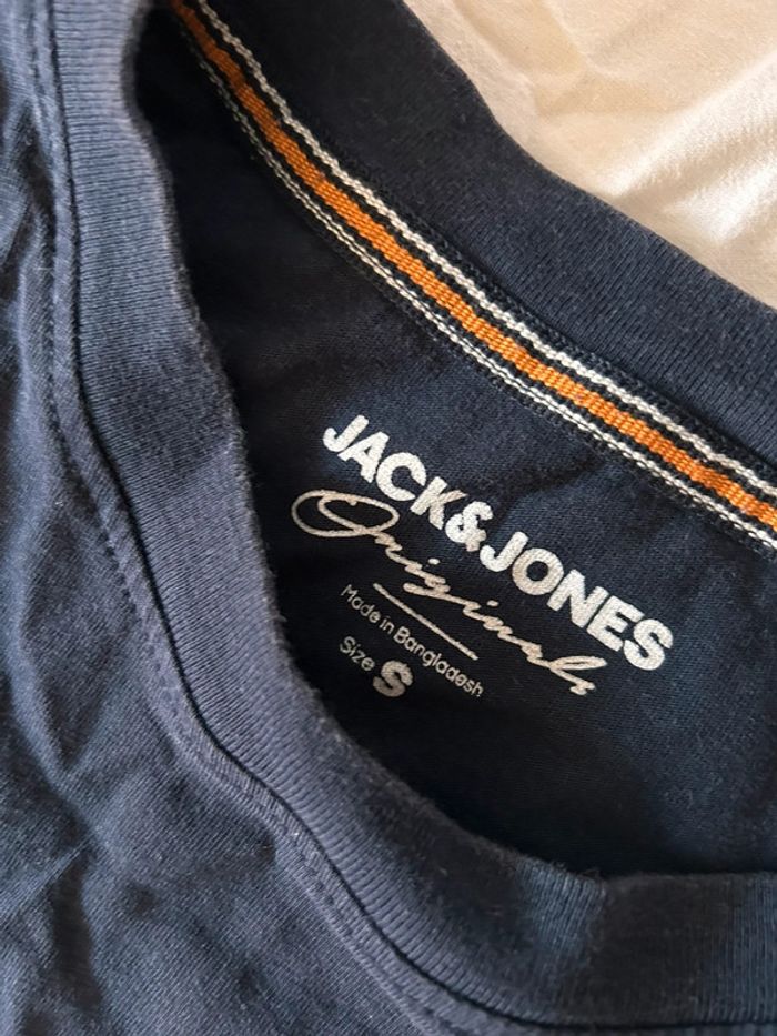 T-shirt Jack and Jones, taille S - photo numéro 4