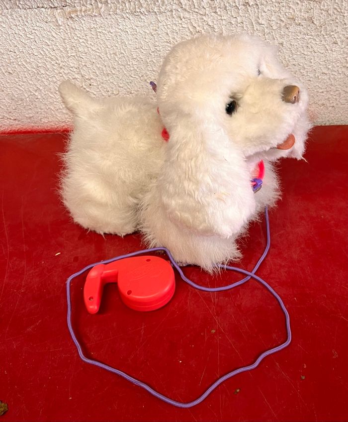 Chien télécommandé Gogo Hasbro