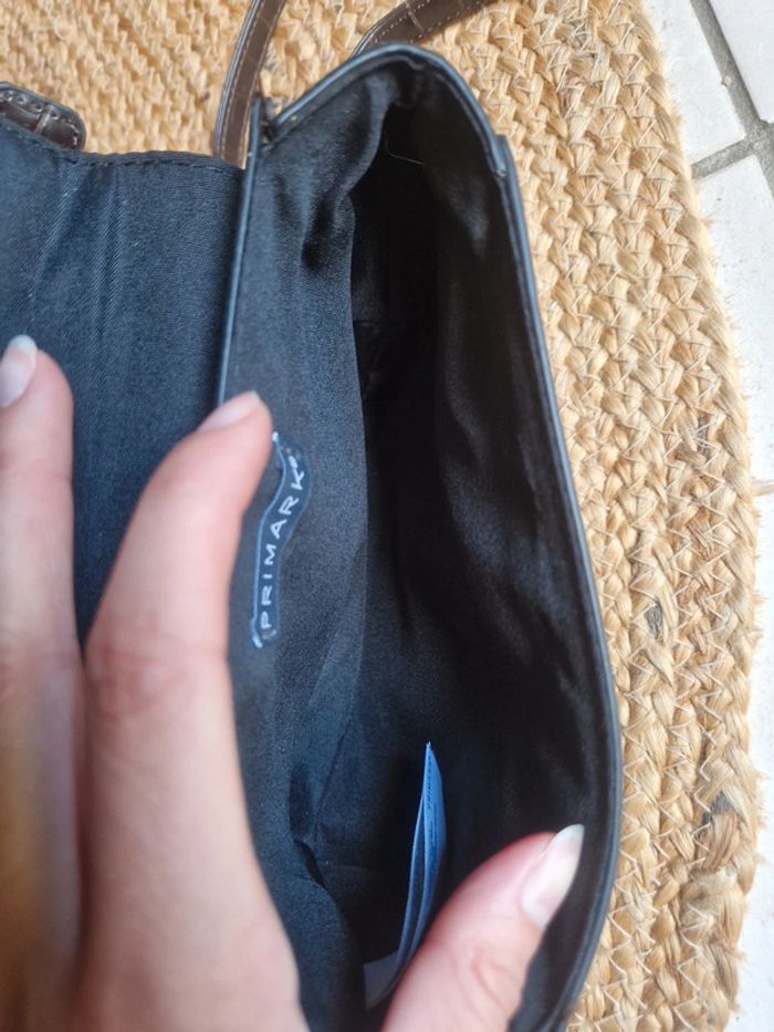 Jolie petit sac à main ou à bandoulière marron effet croco primark - photo numéro 4