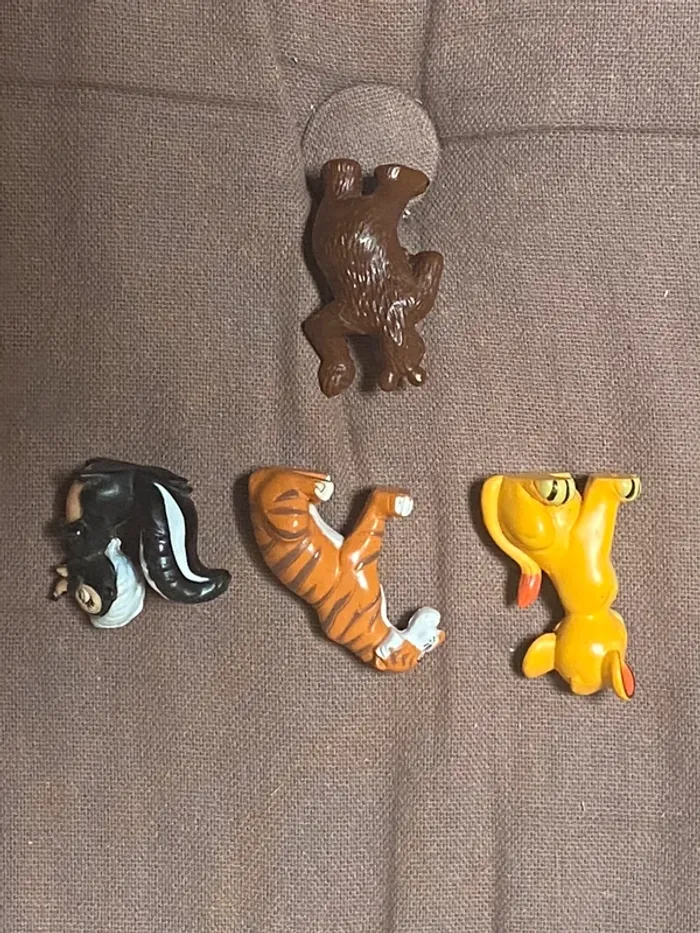 4 figurines animaux Disney + Michka - photo numéro 2