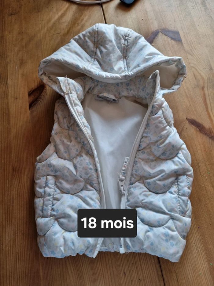 Doudoune sans manche bébé fille