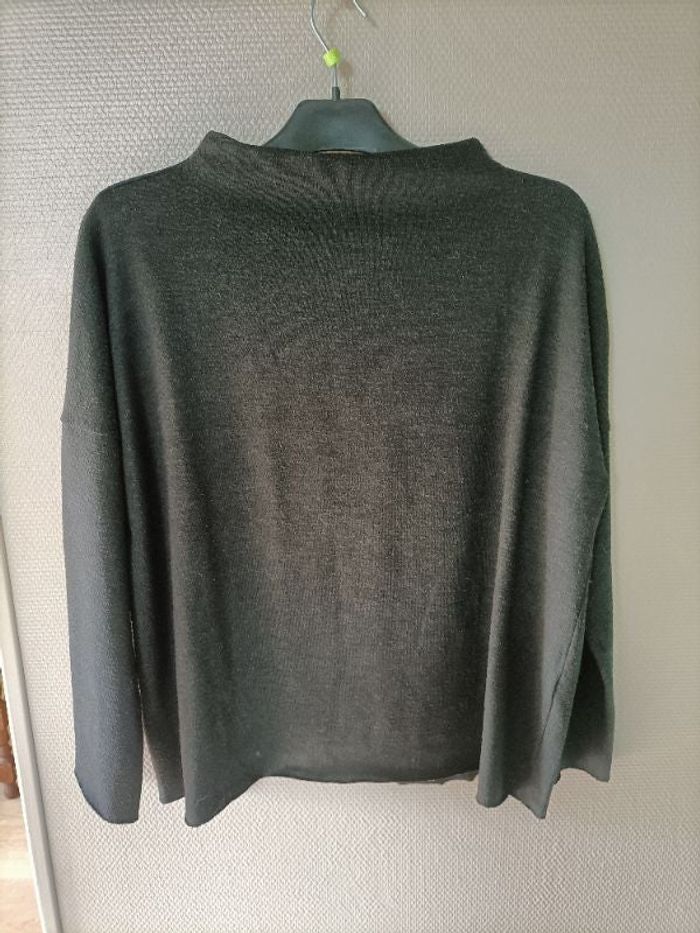 Pull uni noir