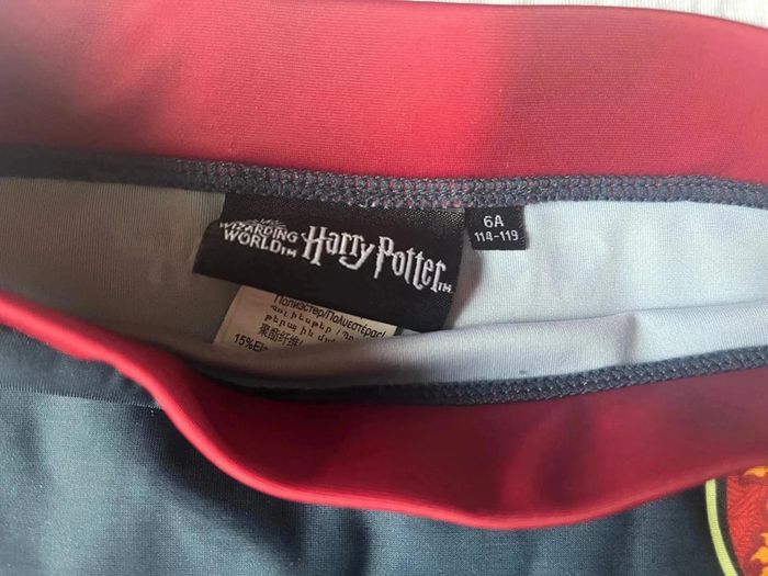 Maillot de bain Harry potter taille 6 ans - photo numéro 2