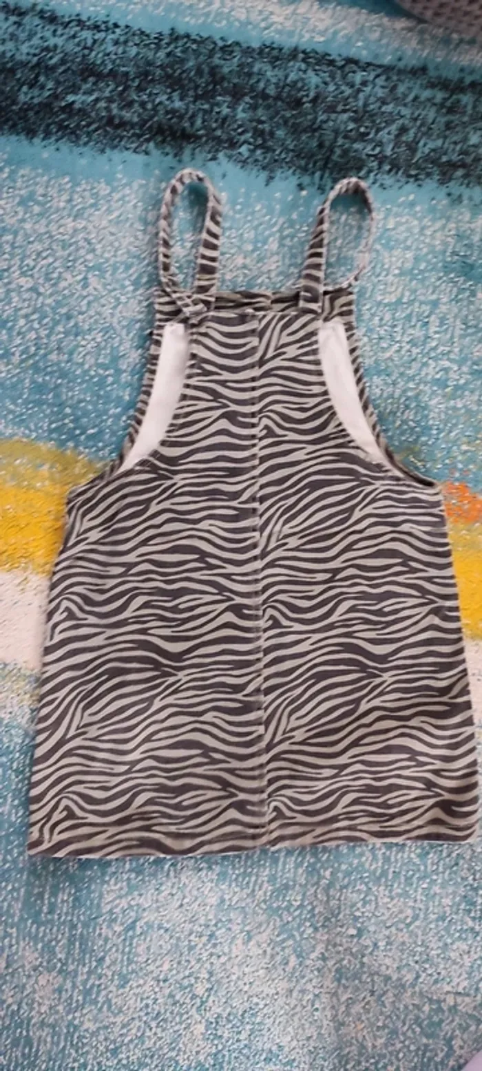Robe salopette en jean 10A - photo numéro 2