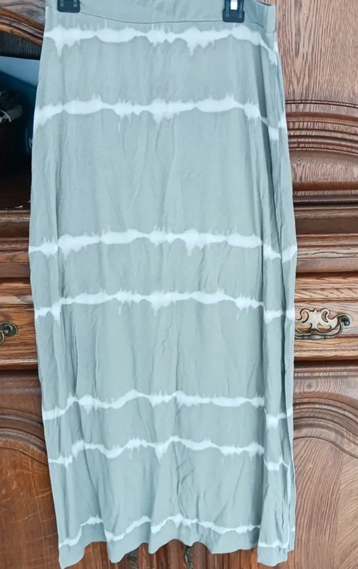 Jupe longue fendue taille 34 /xs easy wear - photo numéro 2