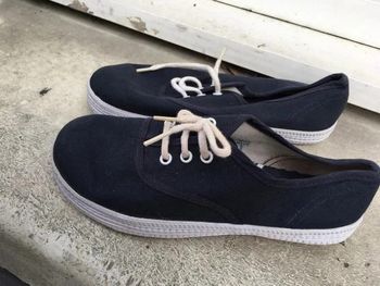 Sneakers enfant à lacets