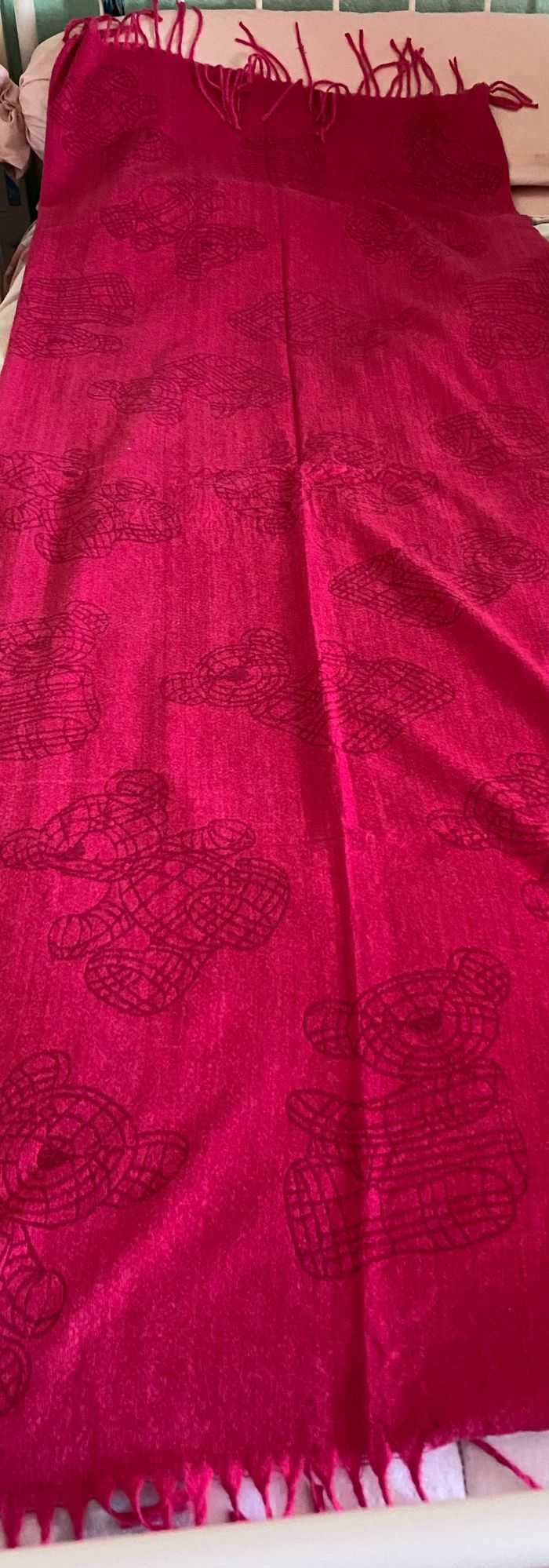 Écharpe fuschia motif ourson - photo numéro 3