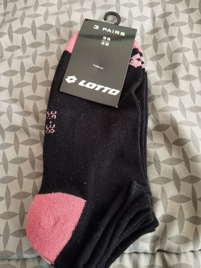 Lot de 3 paires de socquettes neuves taille 35/38