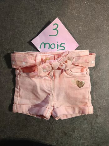 Short rose 3 mois