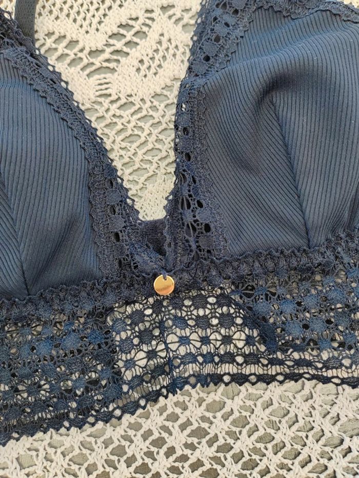 💙Soutien gorge bleu forme triangle 85B Kiabi - photo numéro 2