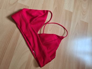 Brassière rouge H&M / Taille 36