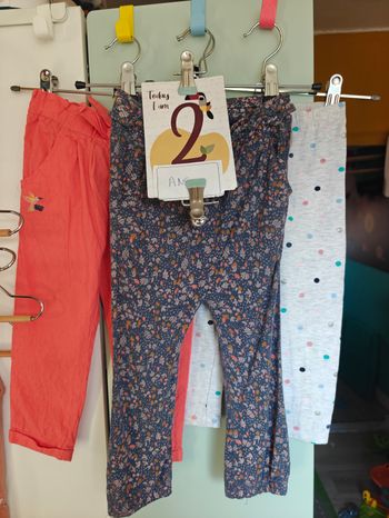 Lot de pantalons 2 ans