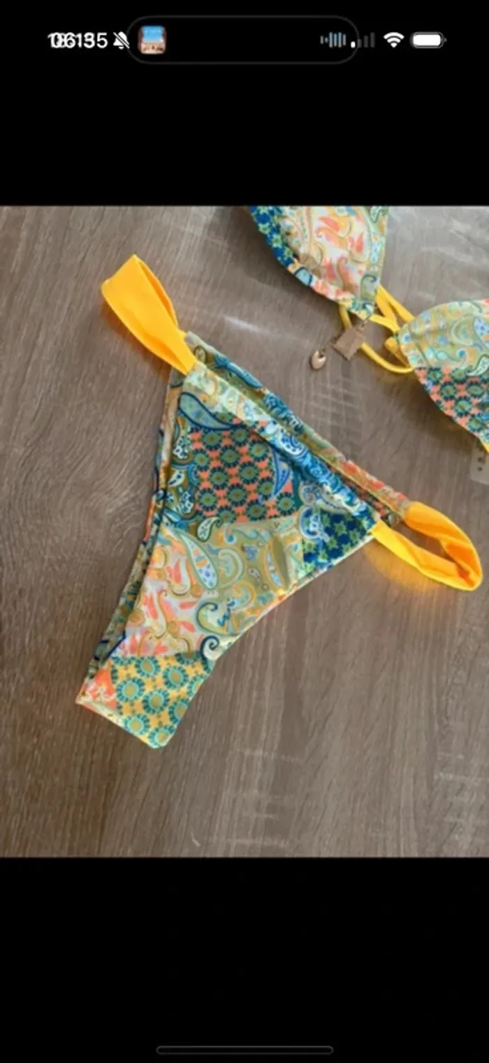 Bikini femme tendance Grece jaune et bleu - photo numéro 2