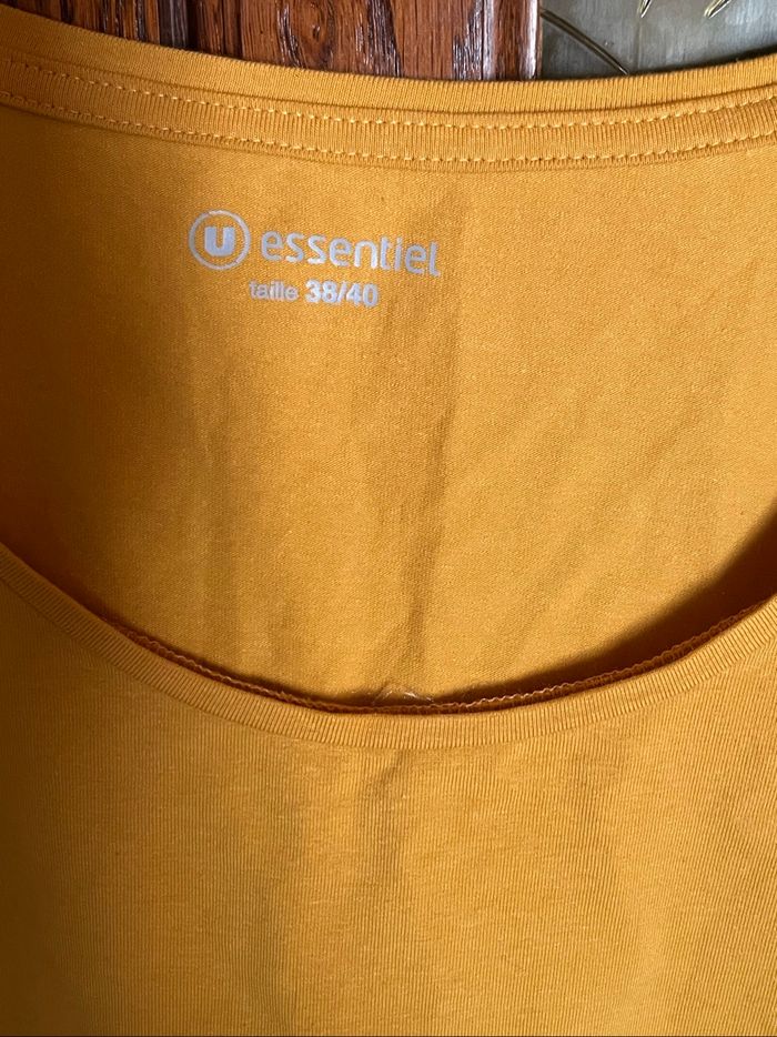 Tee shirt