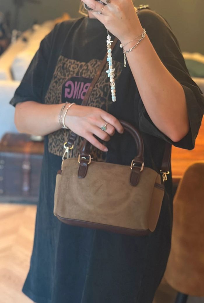 Petit sac à main / bandoulière marron façon daim – Similicuir neuf - photo numéro 10