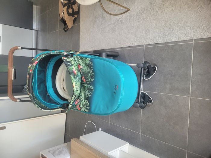 Poussette cybex we the best set complet - photo numéro 3