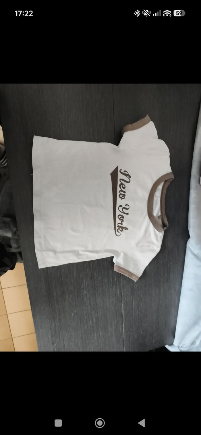 T shirt - photo numéro 1
