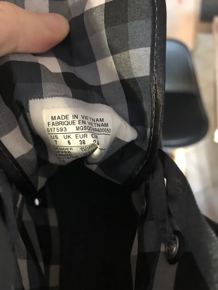 Converse noir - photo numéro 5