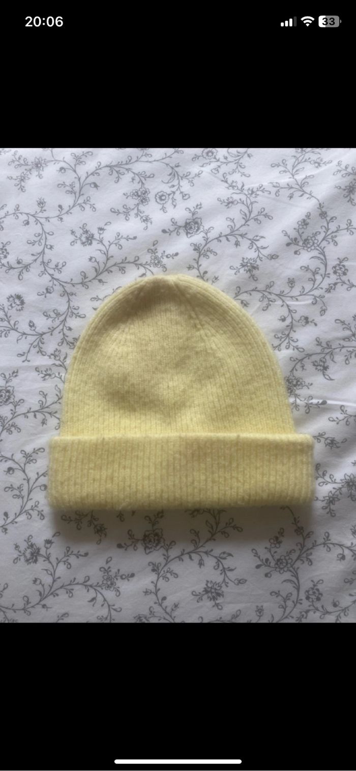 Bonnet jaune pimkie