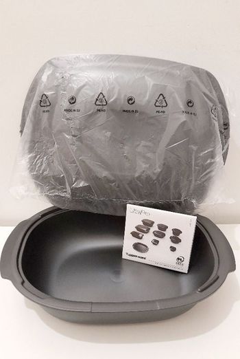 Ultra original 2L Tupperware