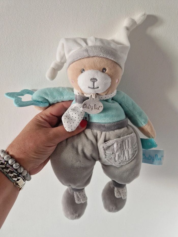 Baby nat' - Peluche Ours - Peluche d'Activité Gris Vert  Ours Polochon BN0353