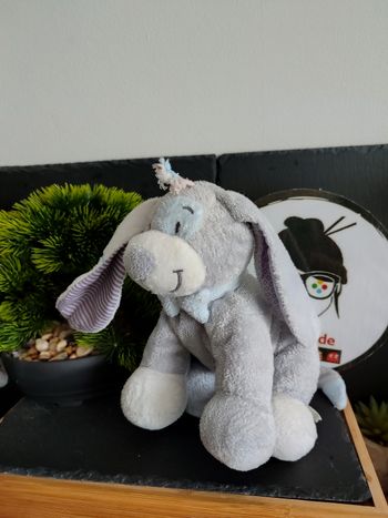 doudou Peluche noukie's chien Arthur merlin gris bleu noeud Rayé banc Violet 240