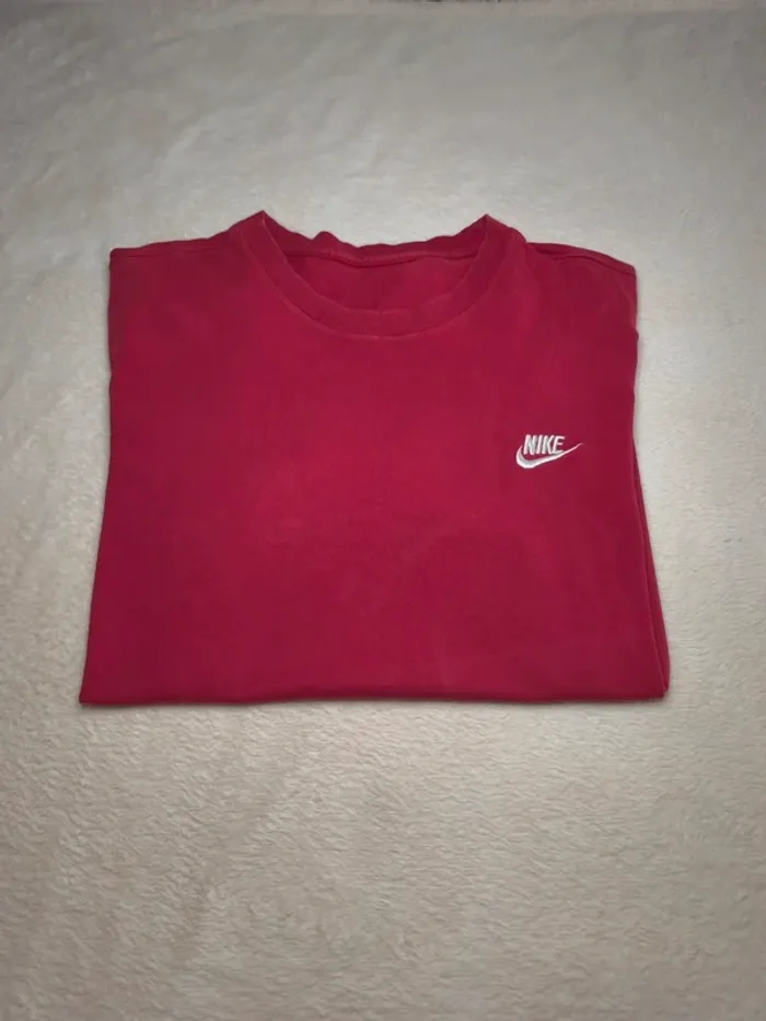 T-shirt Nike Rouge