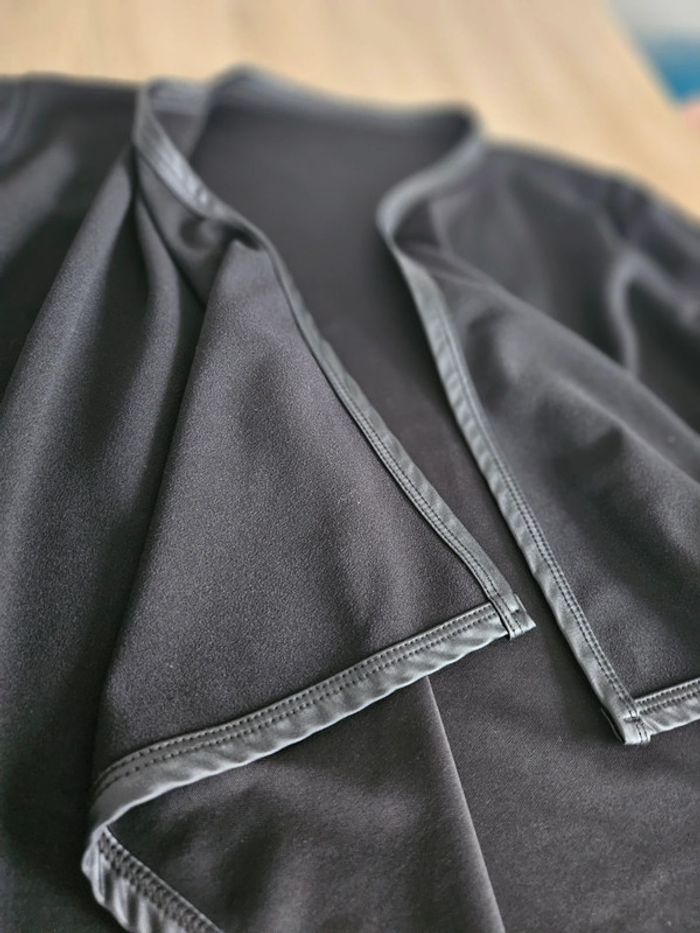 Cape /gilet élégant - photo numéro 2