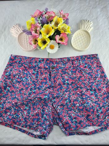 Short en toile fleuri-taille 48