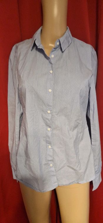 Jolie chemise bleu ciel taille S