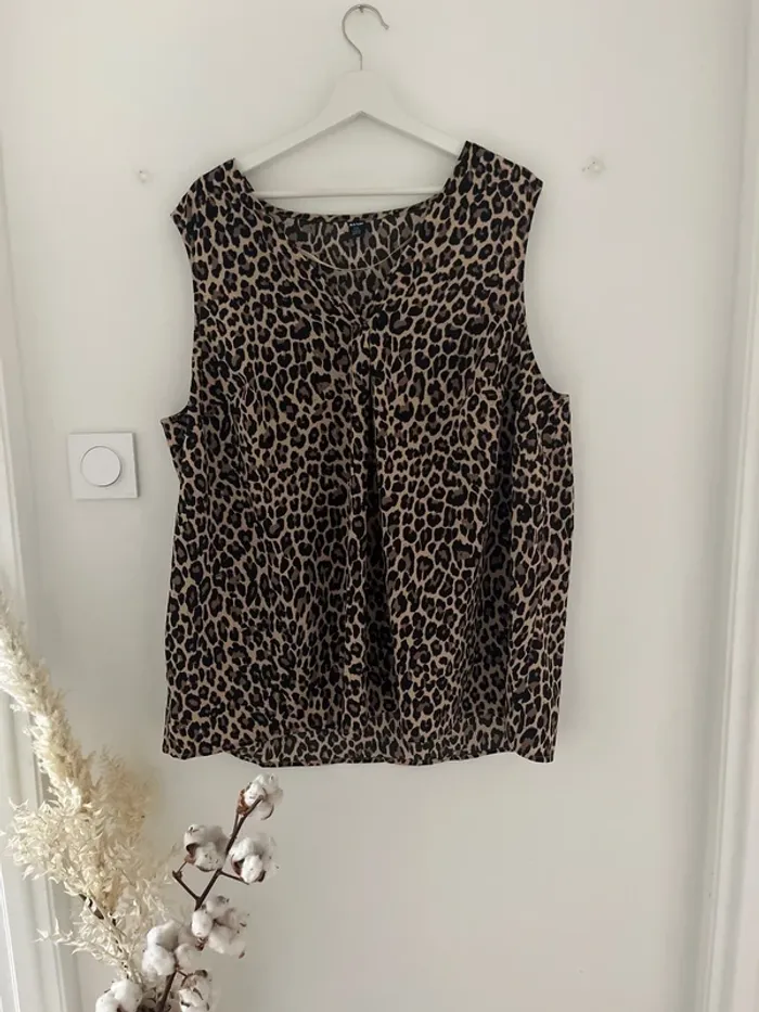 Blouse sans manches léopard Kiabi - photo numéro 2