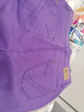 Jeans violet
