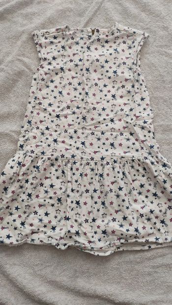 Robe tape à l'oeil étoiles 8 ans