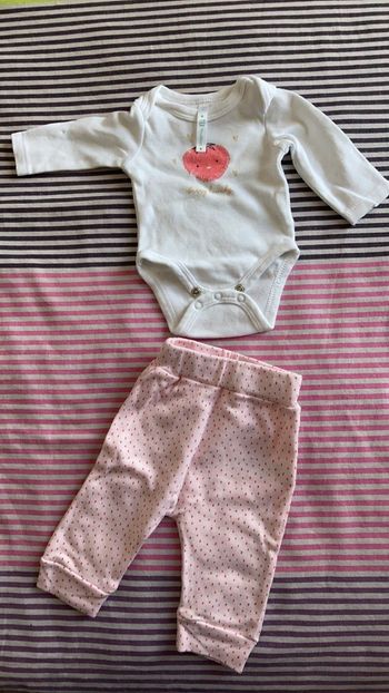 Ensemble bébé 1 mois