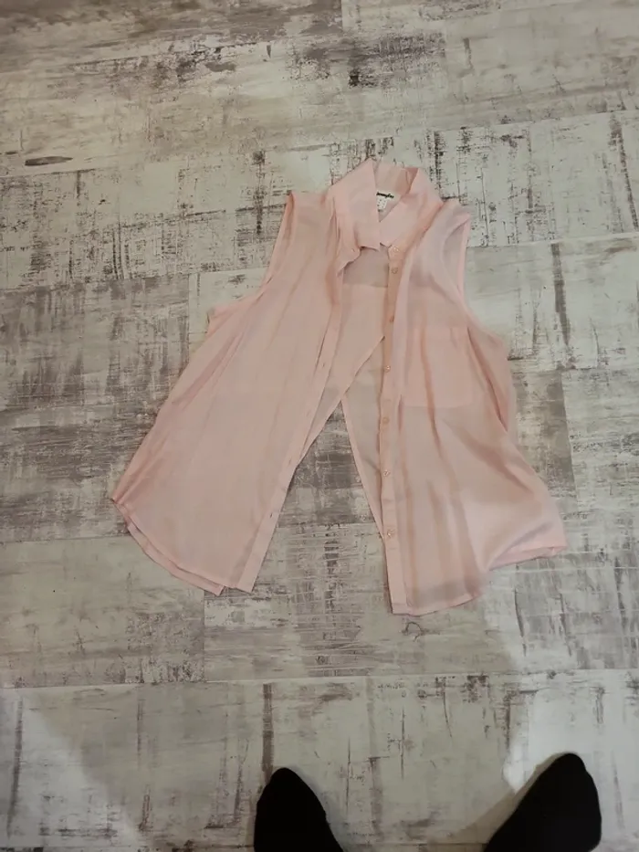 Chemise sans manches