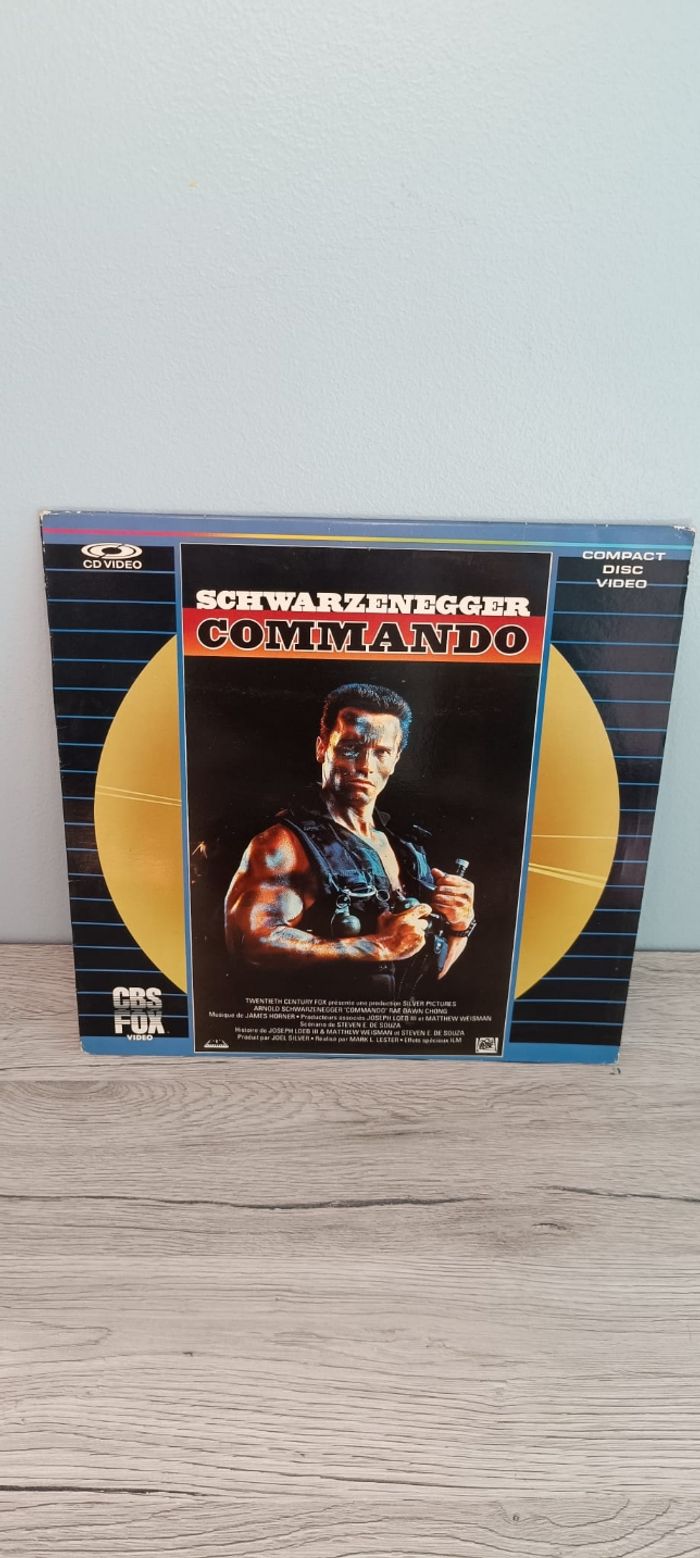 Laserdisc commando