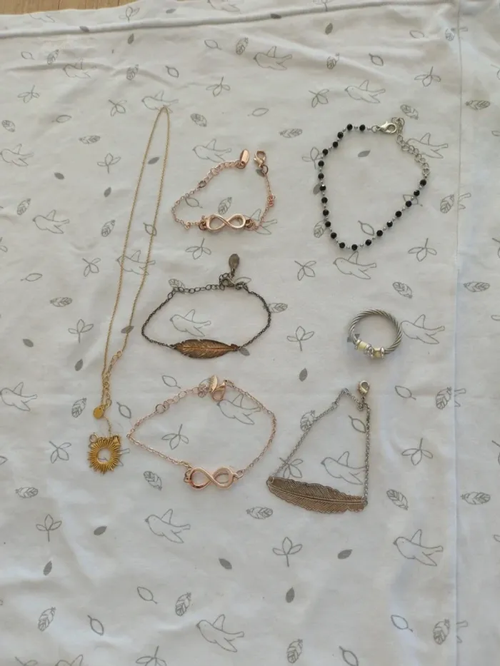 Lot bijoux