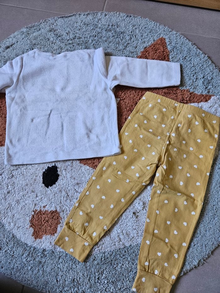 Pyjama Bambi- 24 mois - photo numéro 4
