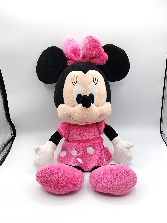 Grande peluche souris Minnie 55 cm Disney Nicotoy robe rose pois blanc doudou