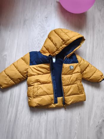 Blouson taille 12 mois