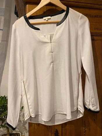 Blouse manches longues neuve