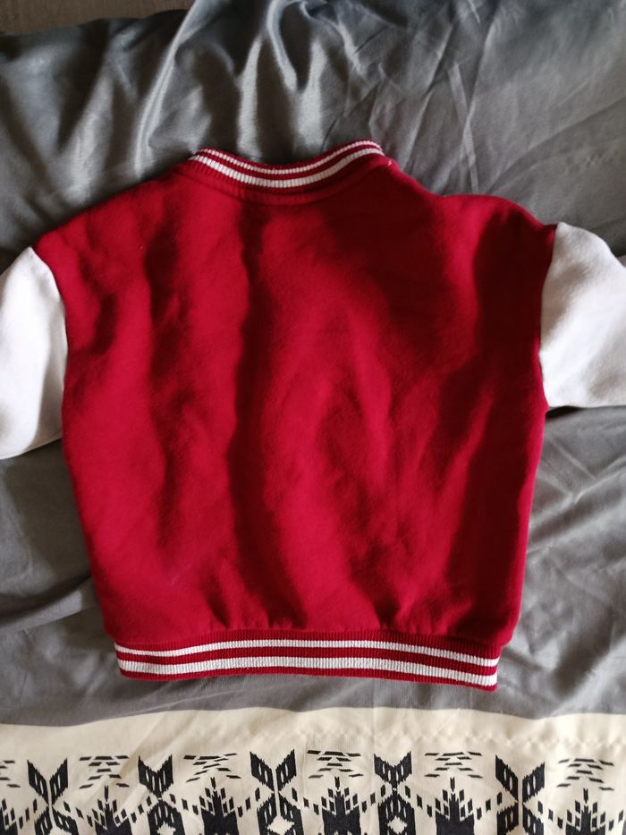 Blouson rouge - photo numéro 2
