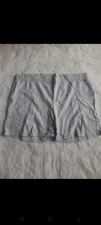 Short 10 ans