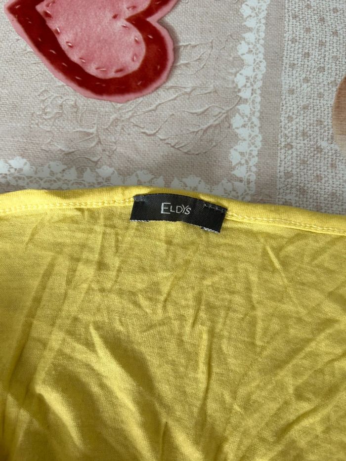 Top dos nu jaune - photo numéro 3