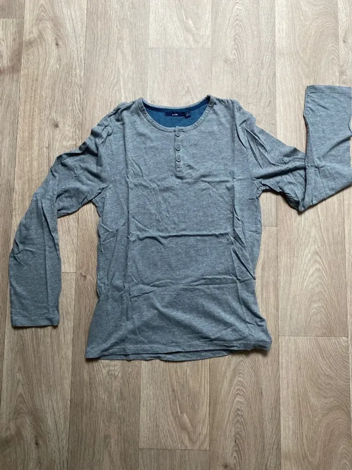 T shirt à manche longue